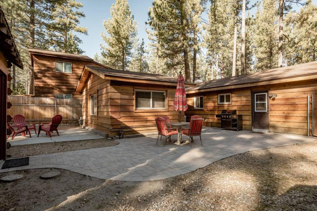 Hot Tub*Kids Room*Family Cabin Біг-Беар-Сіті Екстер'єр фото