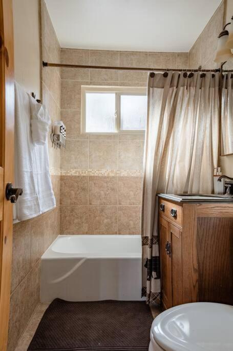 Hot Tub*Kids Room*Family Cabin Біг-Беар-Сіті Екстер'єр фото